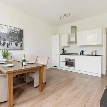 Apartment Center For A Group Of 4 In - Apt 2 Amsterdam